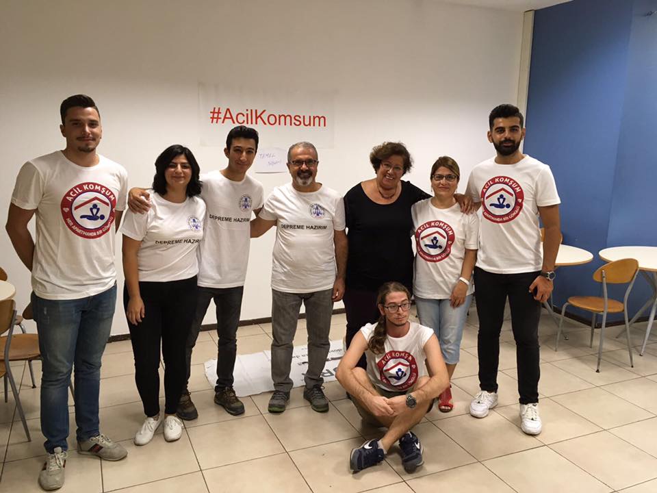 Foto Balcova Acil Komsum 5