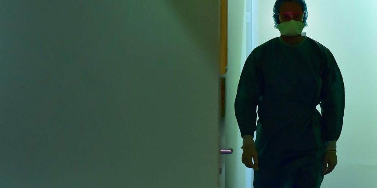 Sağlık Çalışanların Enfekte