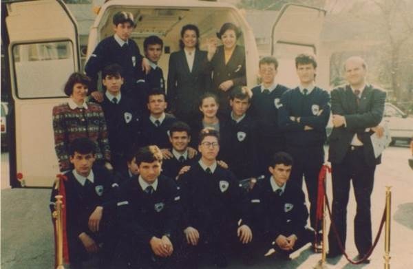 04427FFA-99B5-425A-857C-3C86BCDDE442